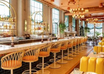 LA 레스토랑 줄폐업 … 할리웃 파업·산불·ICE 단속 여파