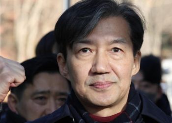 “조국, 민주화운동 하다 감옥 갔나…최악의 정치사면”