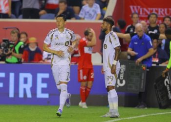 LAFC 손흥민, 메시 이어 새 시대 연다…”MLS 성장 가능성 일깨워”