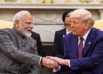 ‘관세폭탄 분노’ 모디 총리, 트럼프 전화 4번 안 받고 무시