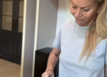 [화제] 귀네스 팰트로, “한식 스테이크, 고추장 비비고 김치 덥석”