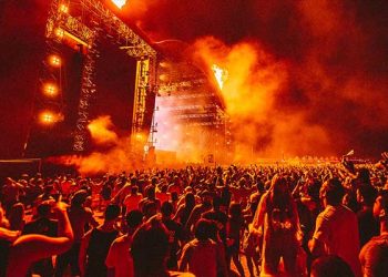 하드서머 뮤직 페스티벌 이번 주말 할리웃파크 .. 소음문제는?