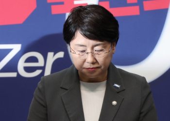 성추행 낯뜨거운 ‘조국혁신당’ … “누굴 혁신하려는가”