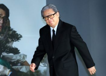 오스카에 한 발 더…’어쩔수가없다’ 토론토 국제관객상