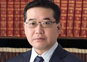 한인 첫 이민법원 판사, 돌연 해임 … “이민단속 비판 때문에?”