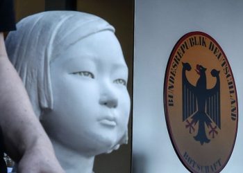 베를린 “소녀상 내달 7일까지 철거” 명령…왜?