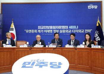 정청래 “‘정치는 미국, 경제는 중국’ 틀린 말 아냐