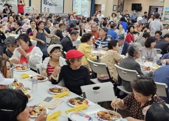 시니어센터, 9월 30일 ‘추석 큰 잔치’ … 300명 어르신에 송편·점심·선물 증정