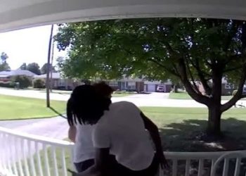 13살 아이가 78세 여성 성추행 .. 길 묻더니 갑자기