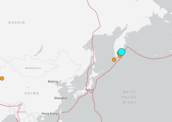 러시아 캄차카서 또 7.4 강진, 두 달새 3차례 … 쓰나미 경보