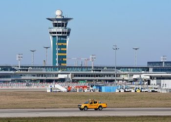 “한국인도 포함”…까다로워지는 유럽여행, 비EU 방문객 ‘지문·사진’ 의무화