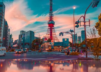 일본 찾는 관광객 역대급 폭증 … “한국인-중국인 퇴짜놔도 못막아”