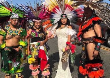 14일(일] 이스트 LA서 멕시코 독립기념일 퍼레이드