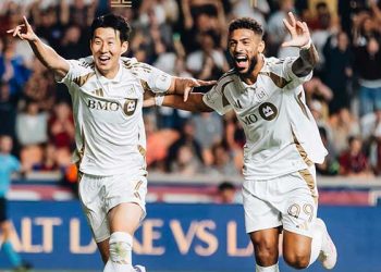 “손흥민 미쳤다” .”손세이셔널!”  … “HANA, DUL, SET ⚽️⚽️⚽️”