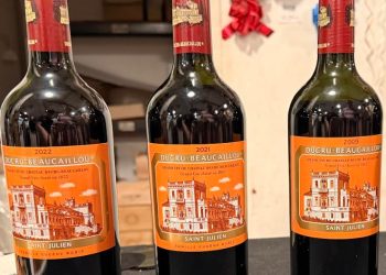 [제임스 김 와인 스토리] 언제 열어야 가장 빛날까 … 순간의 미학