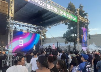 ‘역대 최대 규모’ 수십만 인파 몰린 LA 한인축제, ‘흥행 대성공’ … 사고 제로, 장터음식 완판