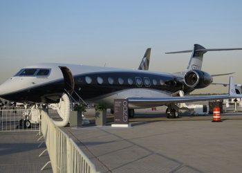 셧다운 기간에 초호화 전용기 구입 … 민주당 “비도덕적” 맹비난