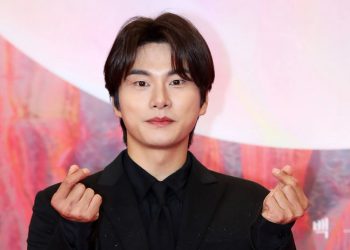 이이경 사생활 폭로 독일 여성 사과 …”AI로 조작했다”