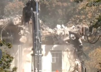 백악관 이스트윙 완전 철거 논란 고조 … 공사비 3억 달러