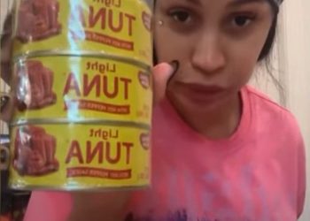 한식러버 카디비, 이번엔 고추참치 먹방 화제