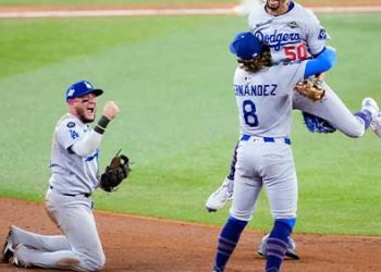 결국 7차전 끝장 승부 간다 … 베츠 만루 적시타-야마모토 호투, 다저스 3대 1 신승