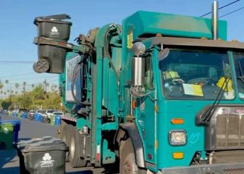 LA시 쓰레기 수거요금 17년 만에 인상 승인 .. 54% 급등