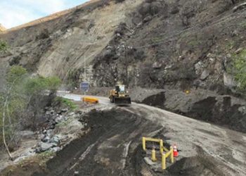 토팽가 캐년 공사 도대체 언제까지 …벌써 9개월째