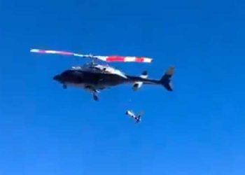 헌팅턴비치 리조트 헬기 추락, 5명 부상 … 테일로터 떨어져 나가