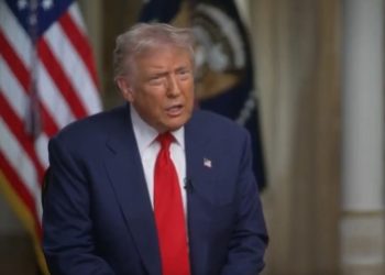 트럼프 “엔비디아 블랙웰 칩, 딴 나라에 아무도 안 줘”