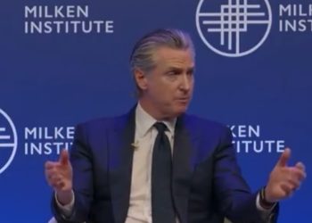 뉴섬 지사, 브라질서 독자행보 .. “미국이 자리 비워도 우리는 책임 다할 것”