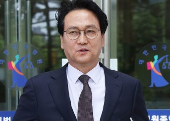 법원, 최서원 스위스계좌 주장에 “안민석, 2천만원 배상해야”