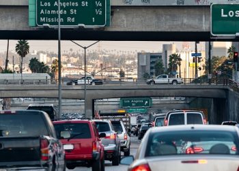 [분석] 땡스기빙 연휴 전날 프리웨이, 언제 가장 막히나 … 데이터로 본 ‘최악의 6시간’