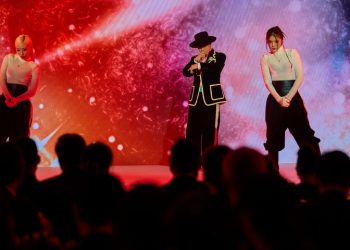 말레이 총리, 지드래곤 APEC 무대 샤라웃…’직캠’ 영상 공유