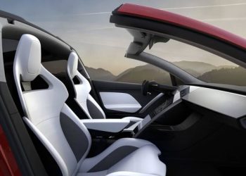 머스크, ‘플라잉카’ 시연 예고…”제임스본드 차보다 더 미친 기술”