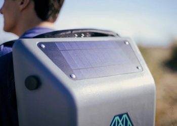 노숙인 전용 배낭 화제…”다른 배낭 필요 없을 만큼 완벽”