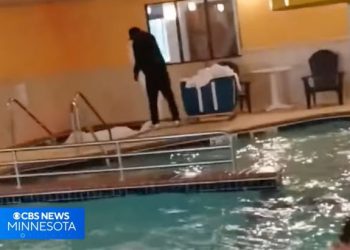 수영장 자쿠지에 침대시트 빨래 … 미 호텔 ‘황당 세탁법’ 논란