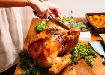 [화제] “추수감사절 식탁 주인공 따로 있다” … 각 주별로 다른 선호 메뉴 1위는?