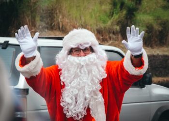 “산타복 입고 독 바른 사탕 건네”… ‘유대인 아동 겨냥’ 테러
