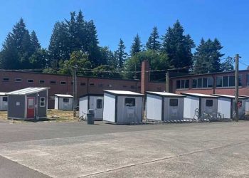 연방판사 “이건 사기다”, LA 노숙자 예산실태 “충격적” … 서류엔 88개 침상, 현장엔 절반도 없어