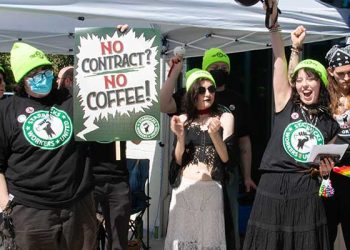 디즈니 스타벅스 바리스타 파업 … 미 최대매장 영업중단