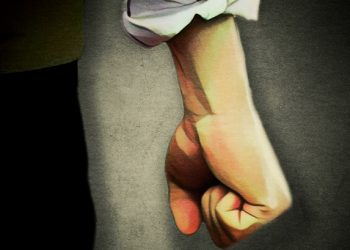 “붉은 반점, 성병 아냐?”…’세균공포증’여성, 연인에게 피살