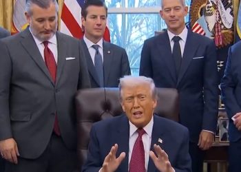 트럼프, “생활비 위기는 사기극” … 경제 K자형 양극화 심화