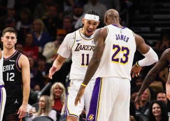 NBA 레이커스, 피닉스 116-114 격파…르브론·돈치치 맹활약