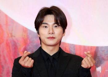 “유재석 뜻이냐”…이이경, ‘놀뭐’ 하차 진실공방