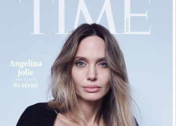 안젤리나 졸리, 유방절제술 흉터 공개 왜?