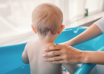 욕조에서 잠든 사이 1살 딸 익사… 30대 아버지 기소