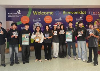 한인 학생들, 밀러 어린이 병원에 기금·손글씨 크리스마스 카드 전달