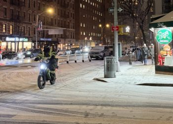 북동부 폭풍 ‘데빈’ …1300여편 취소 연말 항공편 대규모 차질