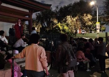 밤샘 대기 논란 선착순 폐지 …  추첨티켓 배포, 오늘 1시 추첨