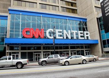 한인 헤지펀드 거물 김수형씨, CNN 포함 워너 케이블 TV 인수 추진 … 협의 진행 중